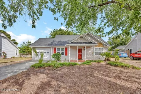 1304 Welborn Rd, Wilmington, NC 28409