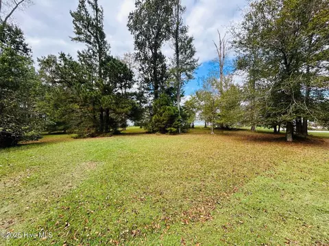 2 Summerby Rd, Roper, NC 27970 photo 6