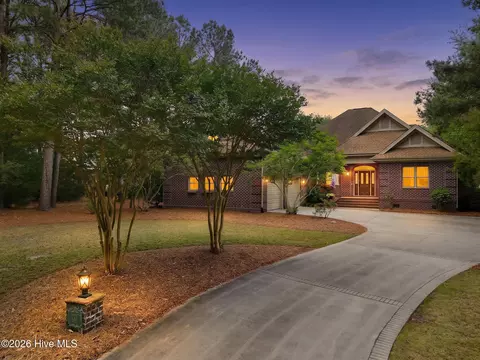 168 Cedar Point Dr, Wallace, NC 28466
