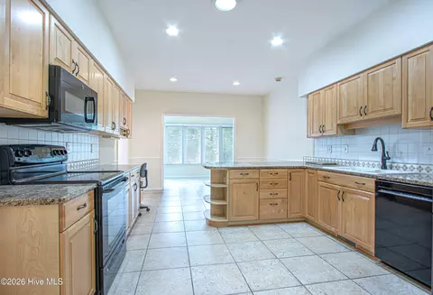 Kitchen - 2 Interlachon Dr, Pinehurst, NC 28374 photo 1 of 3