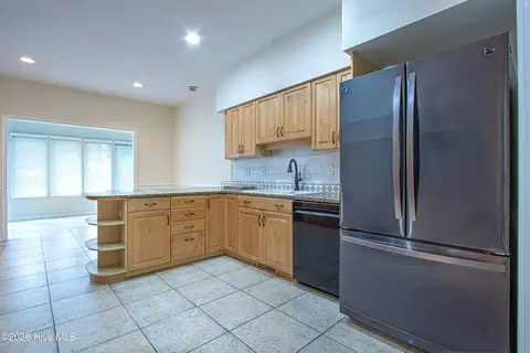 Kitchen - 2 Interlachon Dr, Pinehurst, NC 28374 photo 2 of 3