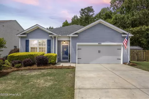691 Avington Ln NE, Leland, NC 28451
