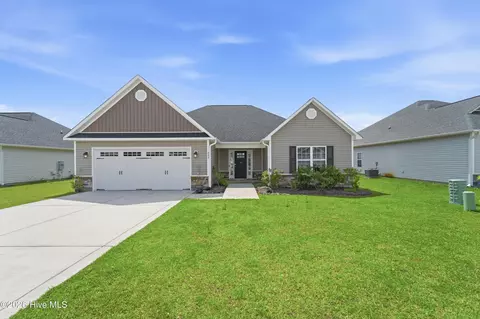 289 Crossroads Store Dr, Jacksonville, NC 28546
