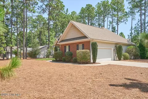 Exterior - 8 Rutledge Ln, Pinehurst, NC 28374 photo 3 of 9