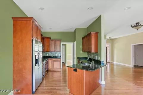 Kitchen - 8 Rutledge Ln, Pinehurst, NC 28374 photo 2 of 6