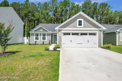 1053 Sharron Creek Dr, Shallotte, NC 28470