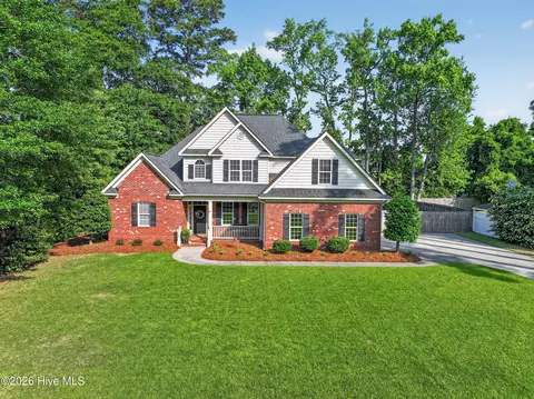 113 Fort Sumter Dr, Greenville, NC 27858