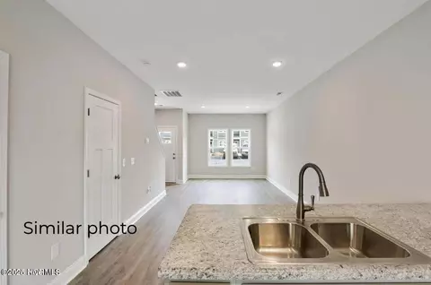 Entry Way - 110 Loren Rd, Hubert, NC 28539 photo 4 of 7