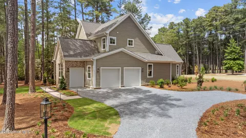 Exterior - 62 Mcmichael Dr, Pinehurst, NC 28374 photo 15 of 16