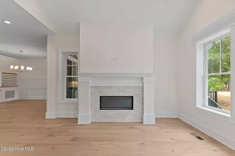 Living - 62 Mcmichael Dr, Pinehurst, NC 28374 photo 2 of 3