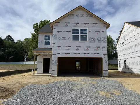 109 Crossvine St, Selma, NC 27576