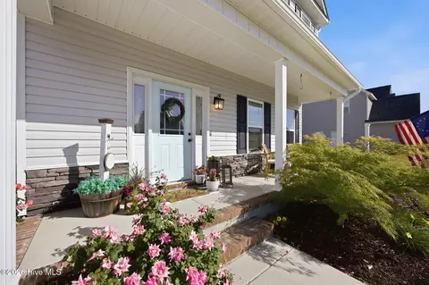 Exterior - 685 Aria Ln, Hubert, NC 28539 photo 1 of 6