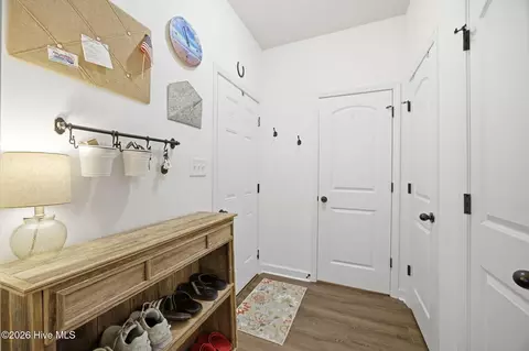 Entry Way - 685 Aria Ln, Hubert, NC 28539 photo 3 of 3