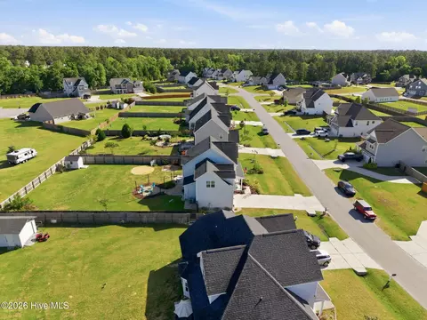 View/Area - 685 Aria Ln, Hubert, NC 28539 photo 5 of 9