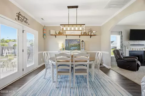 Dining - 685 Aria Ln, Hubert, NC 28539 photo 1 of 3