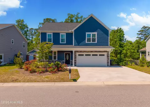 672 Coniston Dr SE, Leland, NC 28451