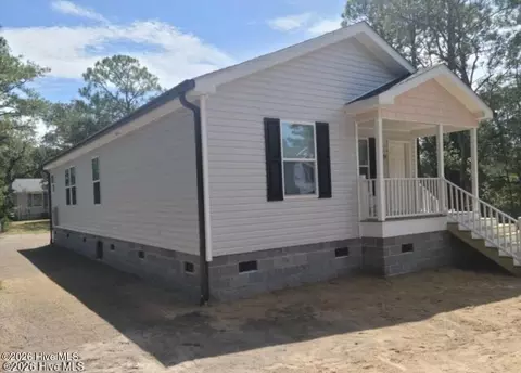 896 Academy St, Fair Bluff, NC 28439