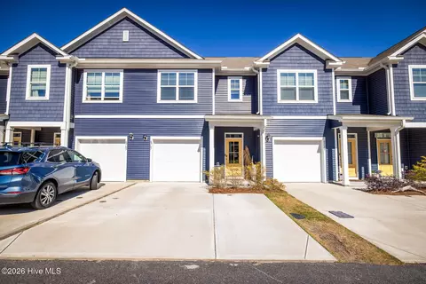 6767 Blacktip Ln UNIT 4, Wilmington, NC 28412