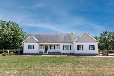 410 Raeford Rd #410, Angier, NC 27501
