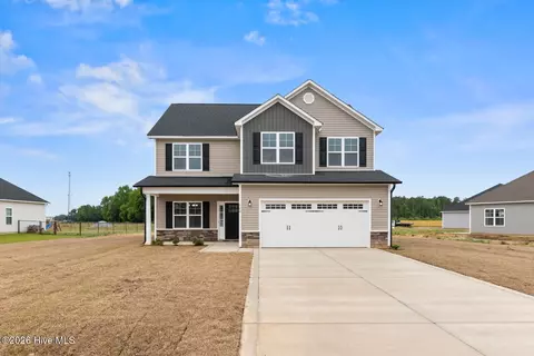 655 Briarneck Rd, Jacksonville, NC 28540