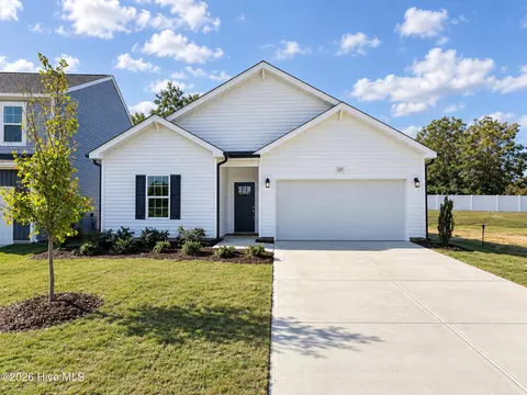 127 Crossvine St, Selma, NC 27576