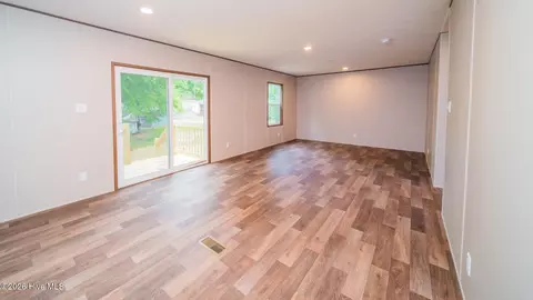 9115 E Calabash Dr SW, Calabash, NC 28467 photo 5