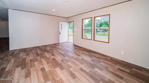 9115 E Calabash Dr SW, Calabash, NC 28467 photo 3