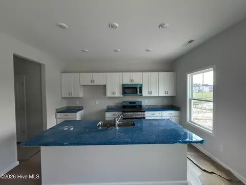 Kitchen - 45 Fiddleneck Ct, Selma, NC 27576 photo 1 of 2