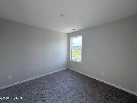 Bedroom - 45 Fiddleneck Ct, Selma, NC 27576 photo 3 of 4