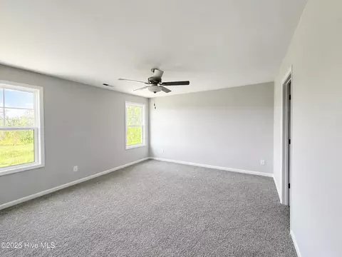 Bedroom - 45 Fiddleneck Ct, Selma, NC 27576 photo 2 of 6