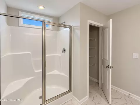 Bath - 45 Fiddleneck Ct, Selma, NC 27576 photo 3 of 4