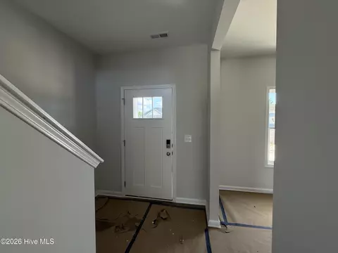 Entry Way - 45 Fiddleneck Ct, Selma, NC 27576 photo 1 of 3