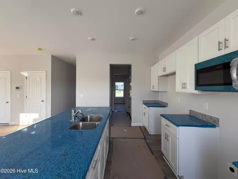 Kitchen - 45 Fiddleneck Ct, Selma, NC 27576 photo 3 of 3