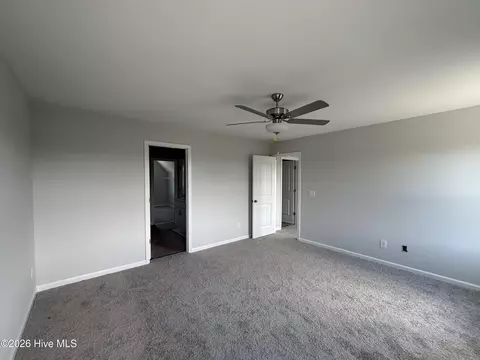 Bedroom - 45 Fiddleneck Ct, Selma, NC 27576 photo 2 of 4