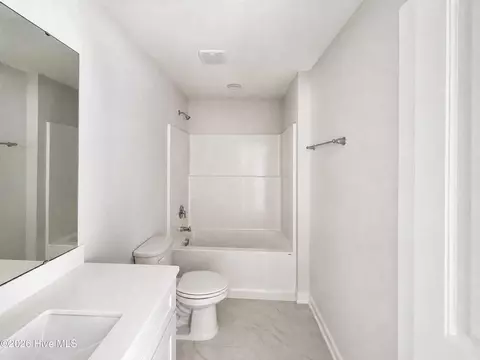 Bath - 45 Fiddleneck Ct, Selma, NC 27576 photo 3 of 3