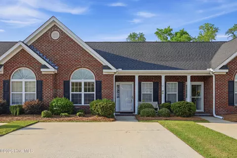 150 Oak Towne Dr #F3, Greenville, NC 27858