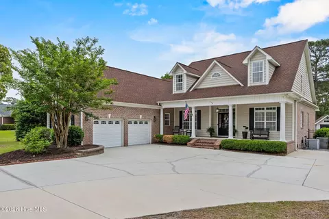 118 Golf Terrace Dr, Hampstead, NC 28443