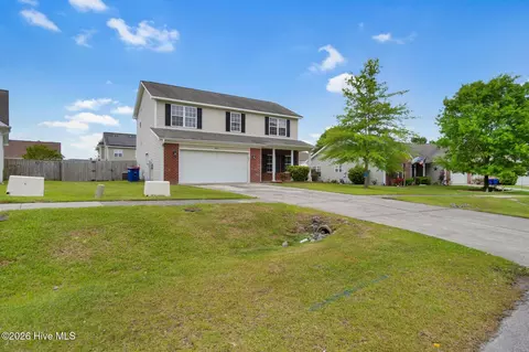 413 Little Creek Ct, Jacksonville, NC 28546