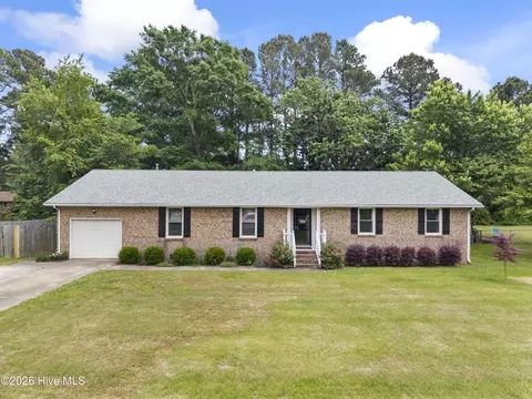606 Forest Hill Cir, Elizabeth City, NC 27909