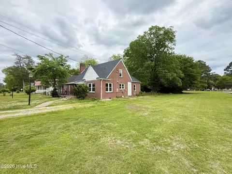 513 E Main St, Plymouth, NC 27962