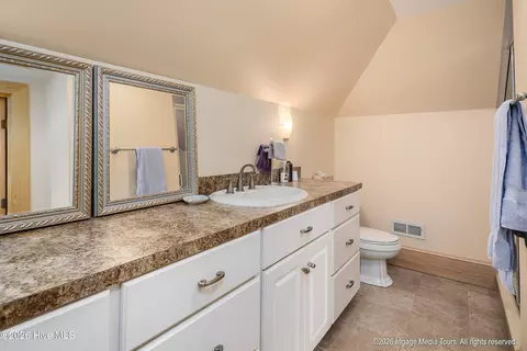 Bath - 423 Handys Point Ln, Bath, NC 27808 photo 7 of 8