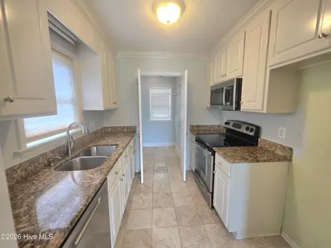 Kitchen - 19 Atlantic Ave, Benson, NC 27504 photo 1 of 3