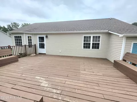 Exterior - 19 Atlantic Ave, Benson, NC 27504 photo 8 of 17