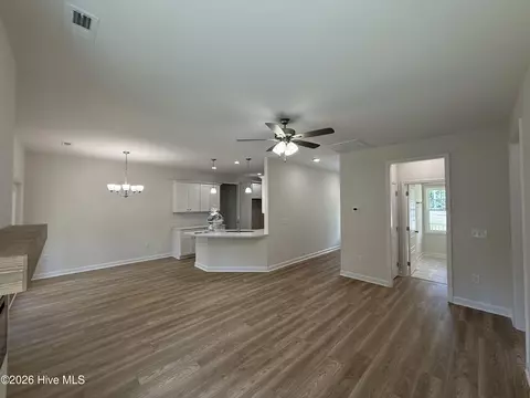 1721 Walnut Run Dr, Deep Run, NC 28525 photo 2