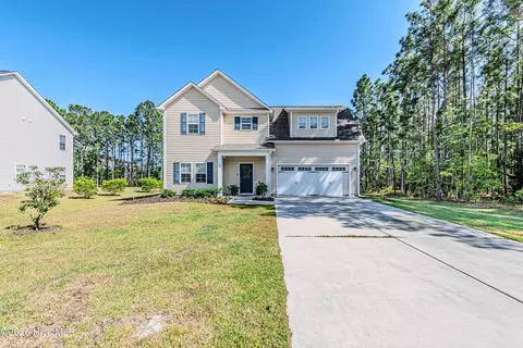 107 Village Dr, Holly Ridge, NC 28445