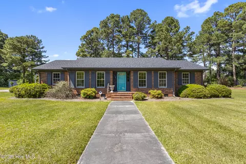 505 Forrest Rd, Warsaw, NC 28398