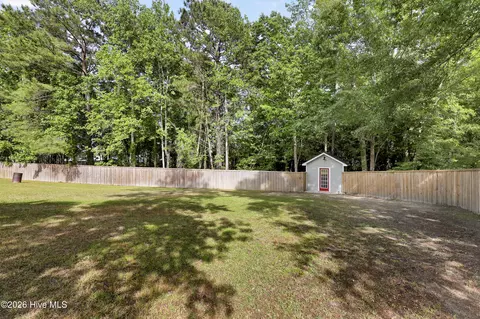 Exterior - 211 Bates Retreat, Hampstead, NC 28443 photo 11 of 18