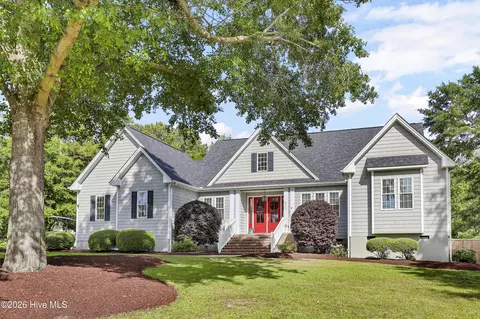 211 Bates Retreat, Hampstead, NC 28443