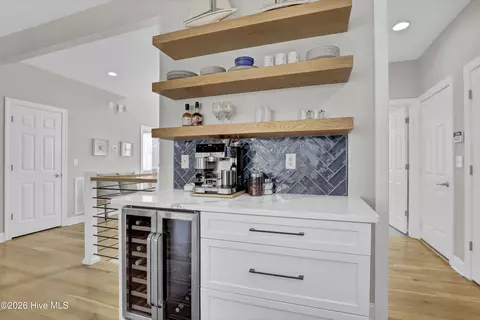 Kitchen - 211 Bates Retreat, Hampstead, NC 28443 photo 6 of 6