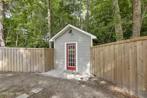Exterior - 211 Bates Retreat, Hampstead, NC 28443 photo 12 of 18
